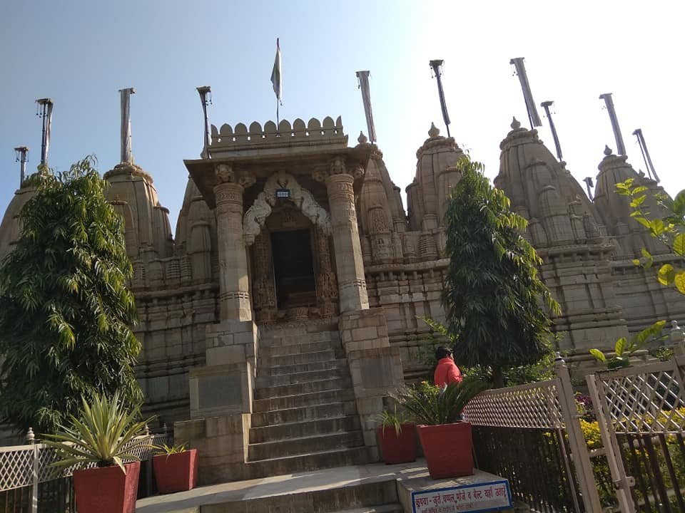 Satbis Deori Temple景点图片