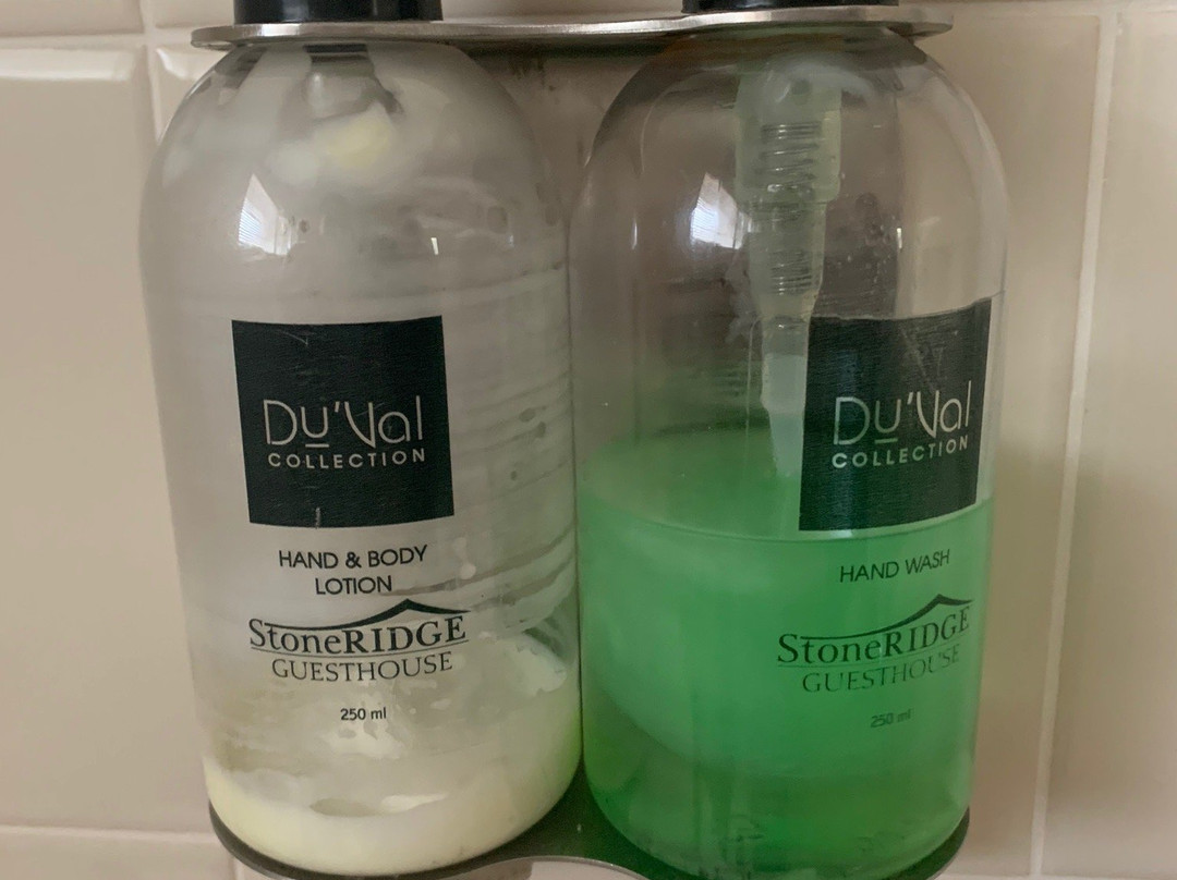 斯通里奇宾馆主图