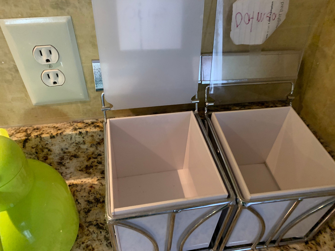 Rome Inn and Suites主图