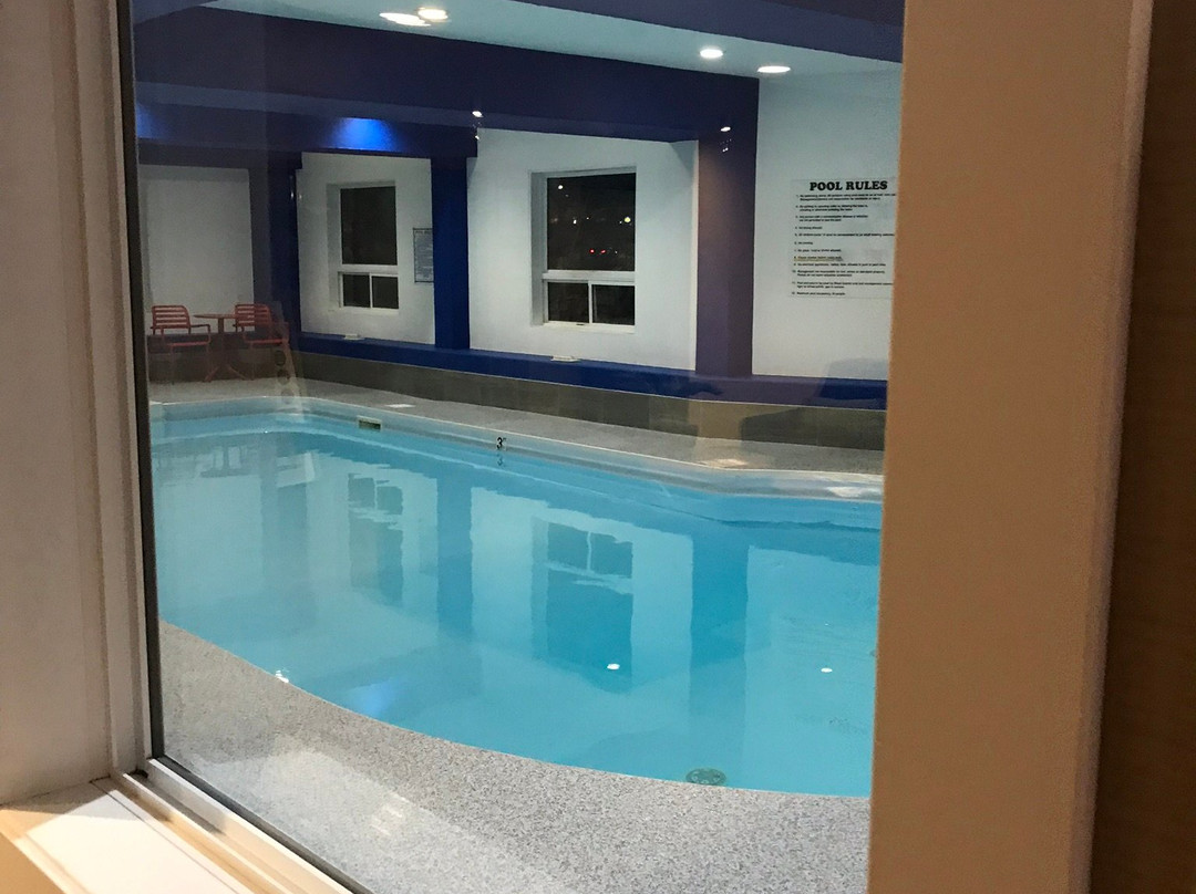 Comfort Inn & Suites Medicine Hat主图