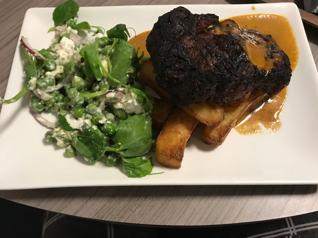 Thunderbird Motel主图