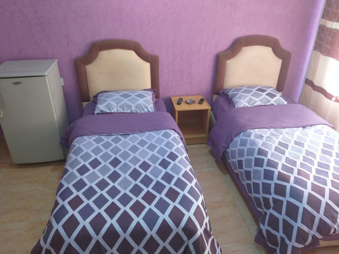 Moon Beach Hotel主图