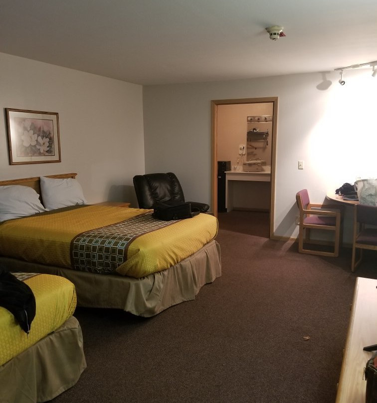 Colonial Manor Motel主图