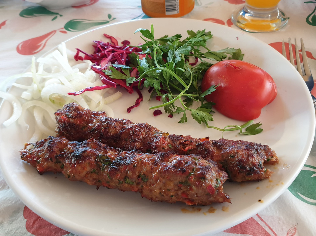 Firat Yuzer Restaurant