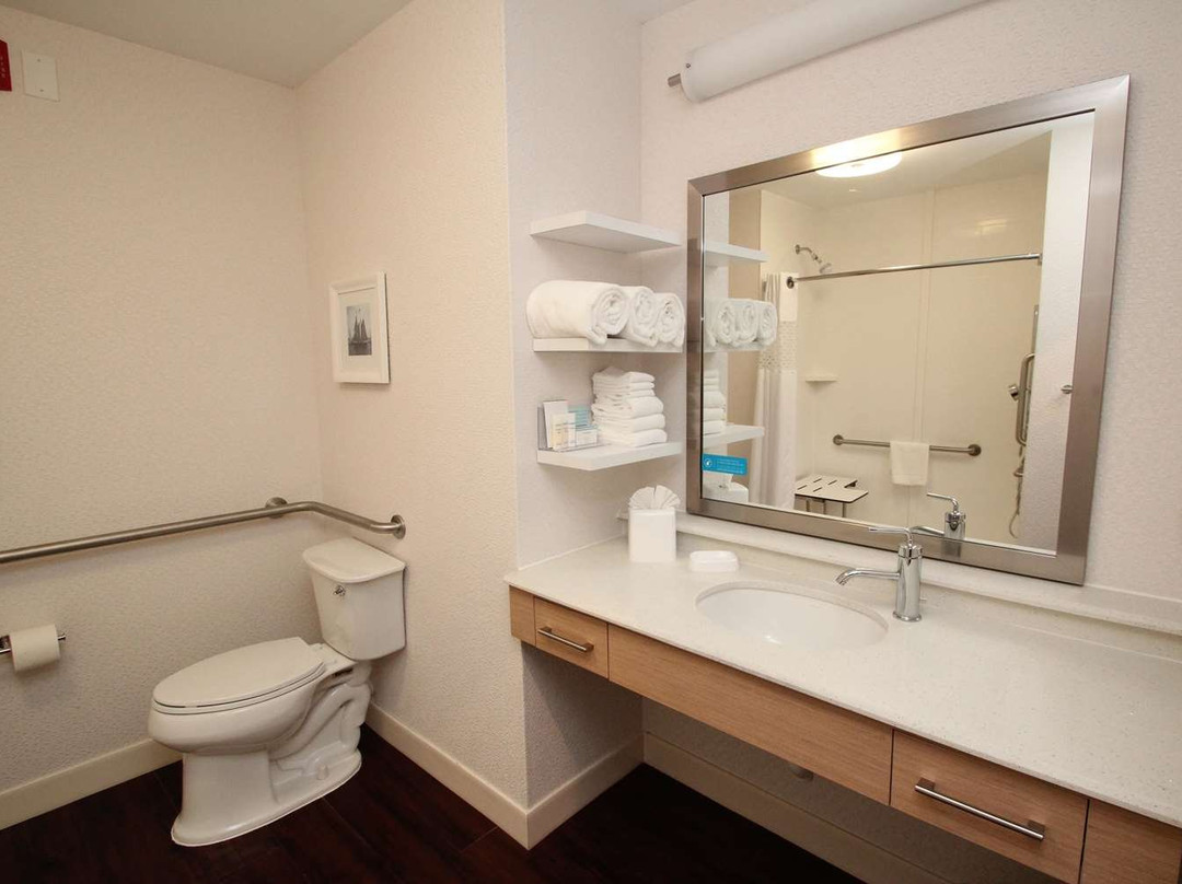 Hampton Inn Suffolk主图