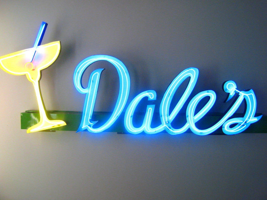 Museum of Neon Art-格伦代尔必去景点