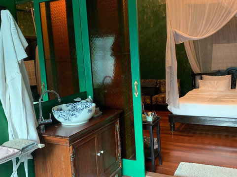 清迈奈达客房中央苏安凯13号购物中心酒店主图