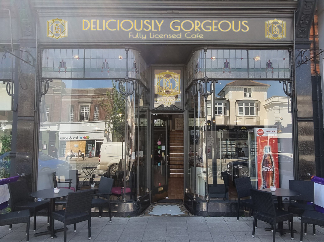 Deliciously Gorgeous主图