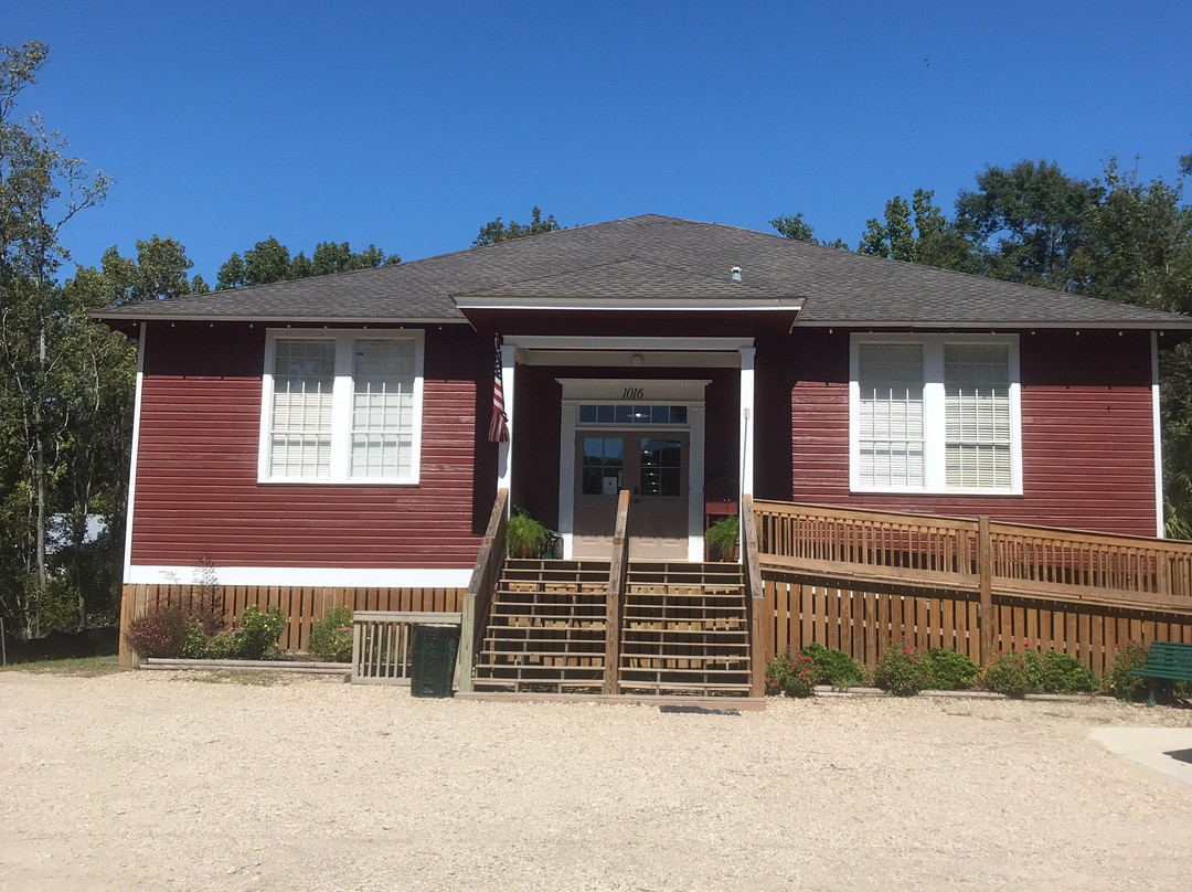 Dauphin Island Little Red School House Community Complex景点图片