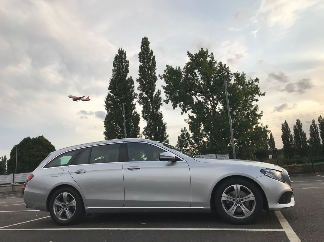 M2 Transfer Company景点图片