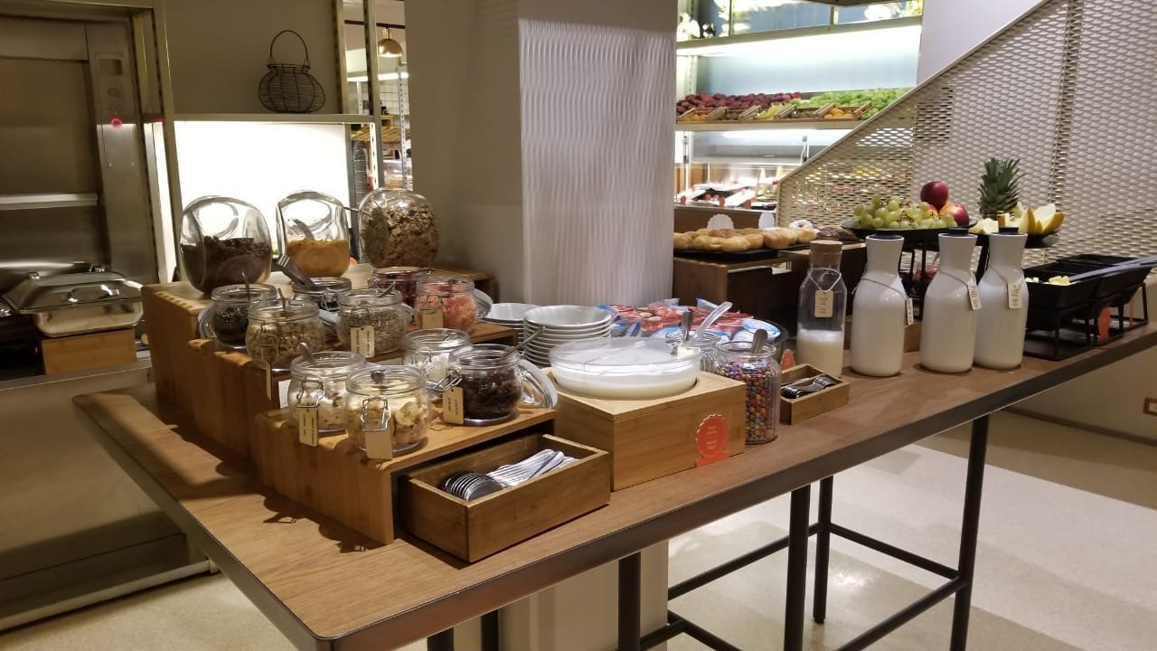 米兰朱莉娅科洛顿室友酒店-餐饮