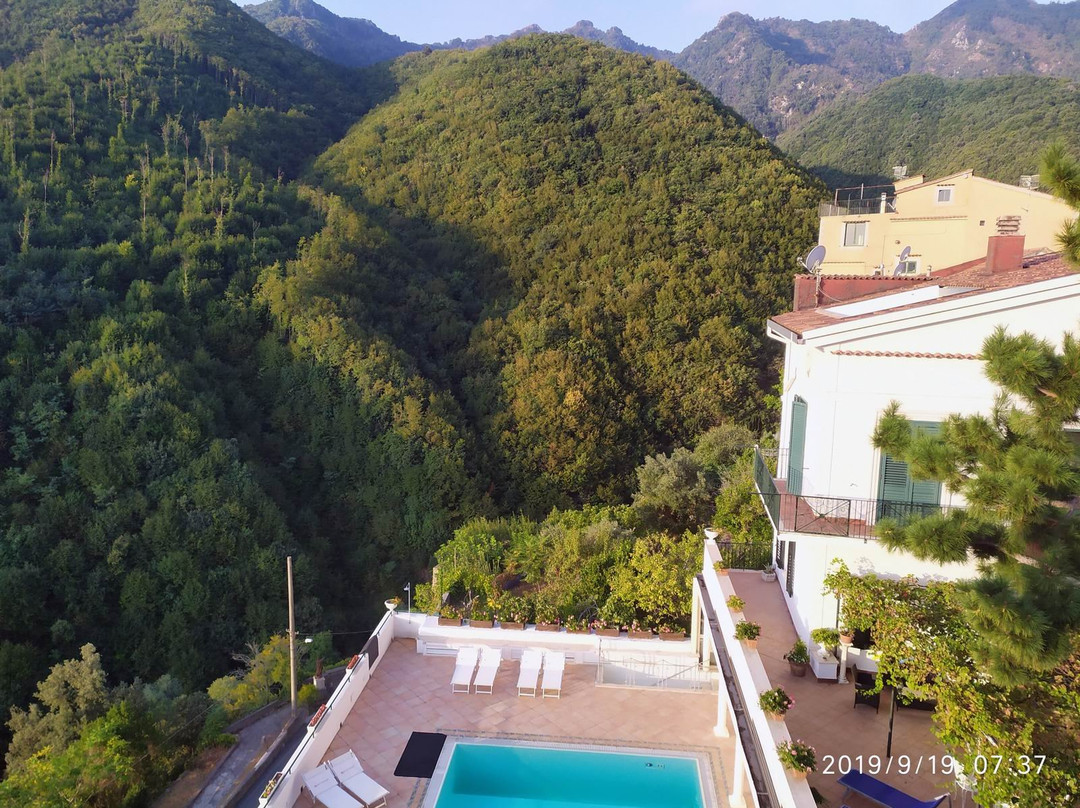 斯咖宝拉蒂埃勒酒店主图