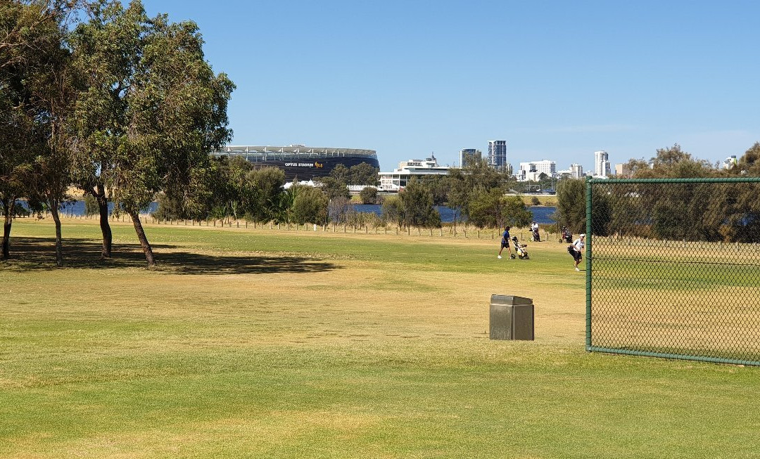 Maylands Peninsula Golf Course景点图片