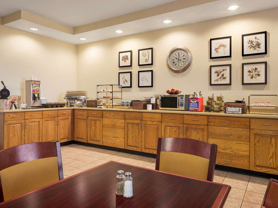 Country Inn & Suites by Radisson, Findlay, OH主图