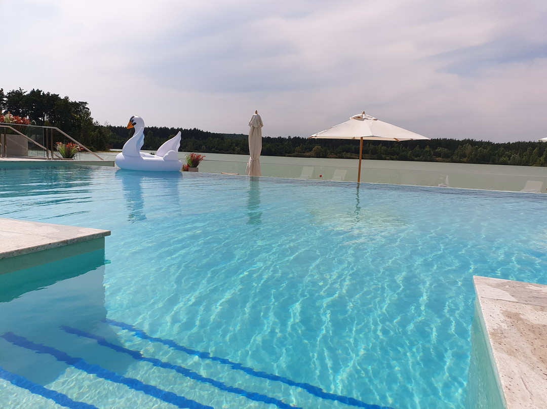 Riviera Wellness Resort主图