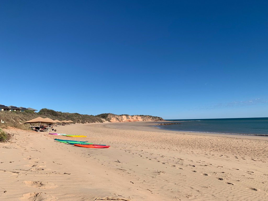 Eco Beach Resort主图