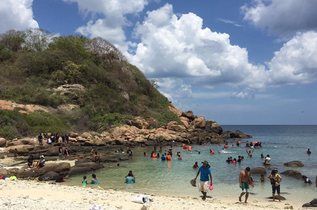 Pigeon Island Tours-尼拉瓦利必去景点