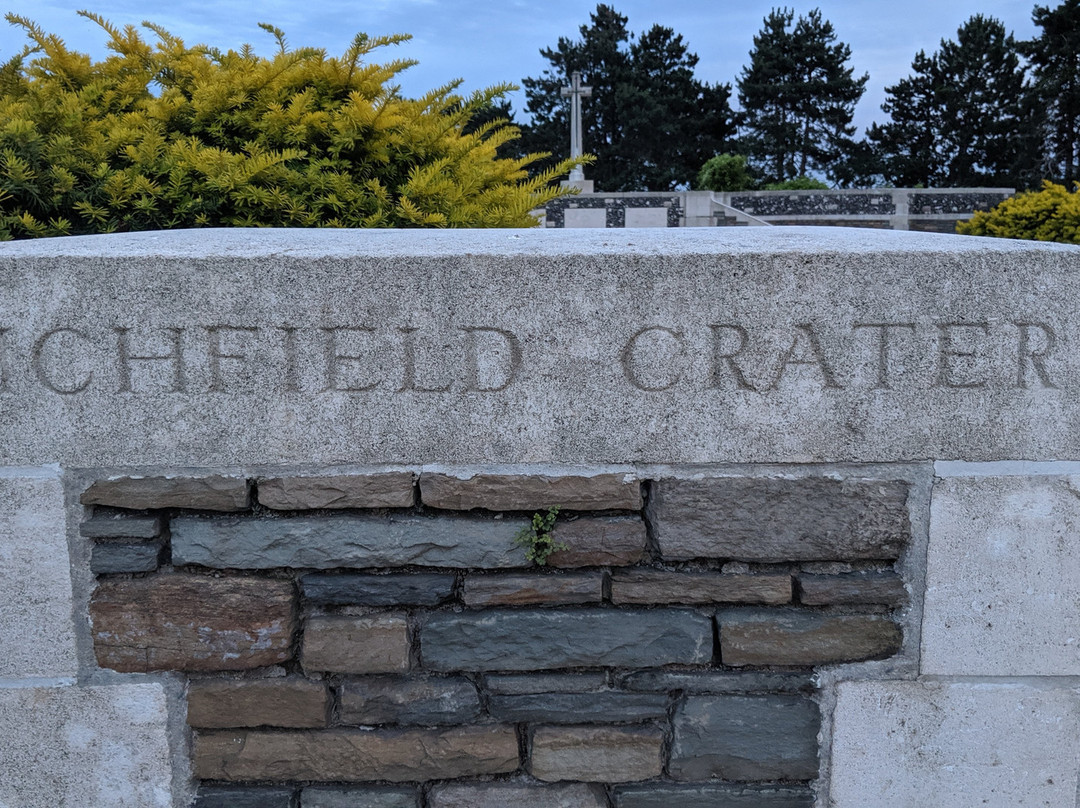 Lichfield Crater景点图片