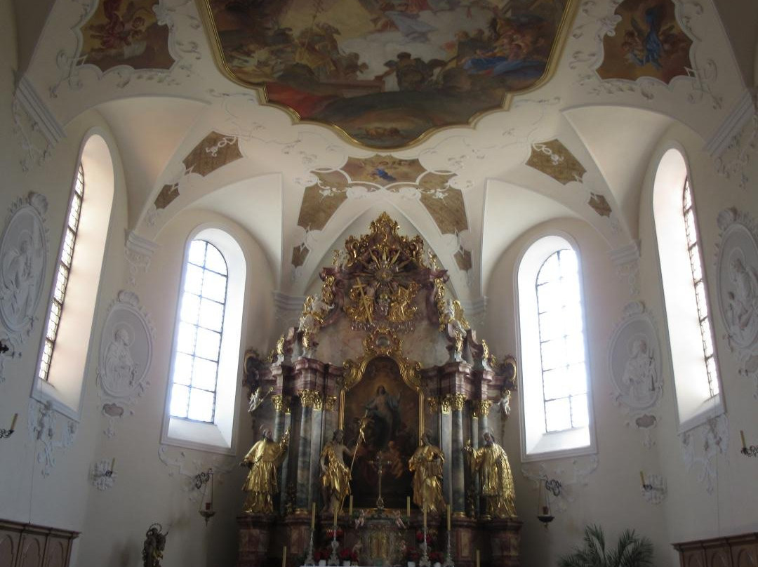 Klosterkirche Mariä Himmelfahrt-Sankt Margen必去景点