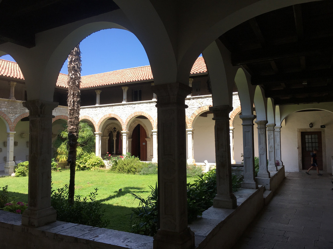 Monastery and Church of St. Francis景点图片