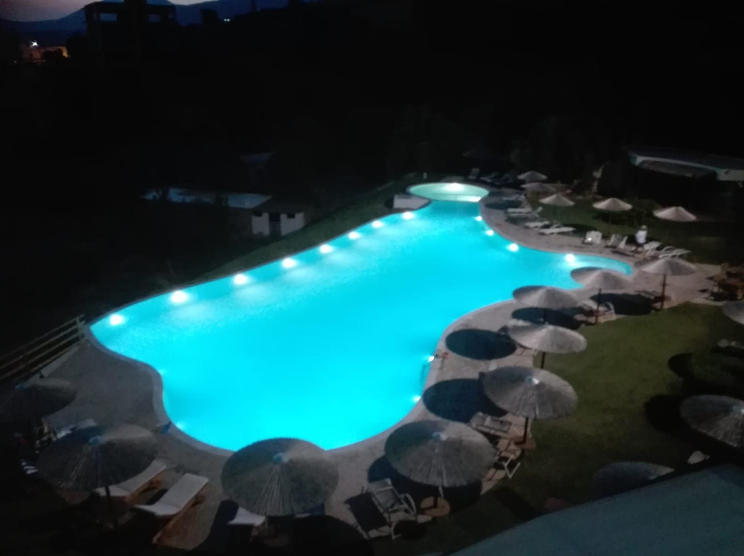 Evia Hotel & Suites主图