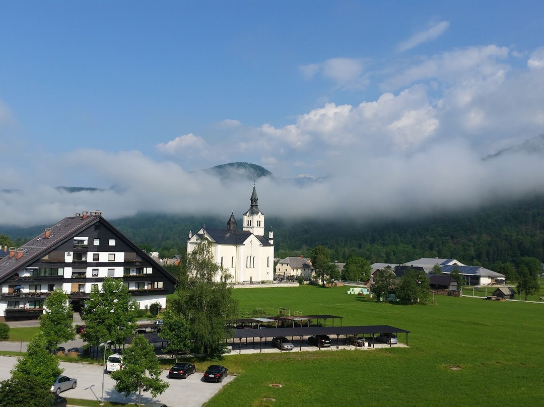 Bohinj ECO Hotel主图