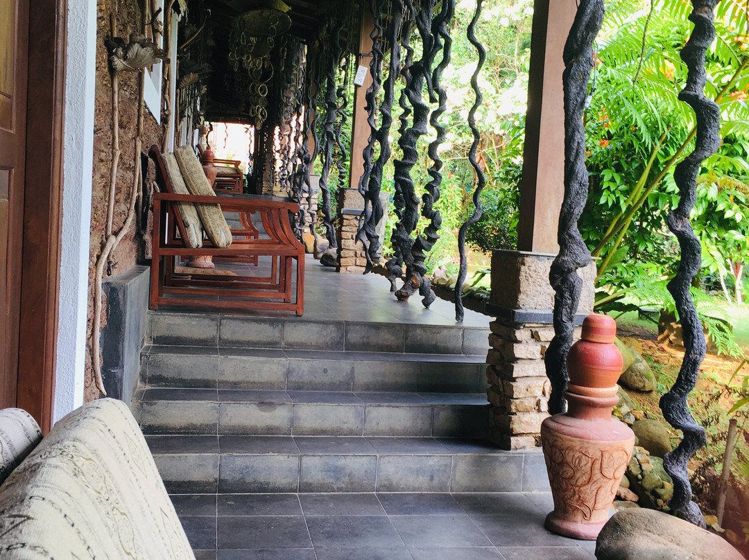 Sapphire Holiday Resort主图