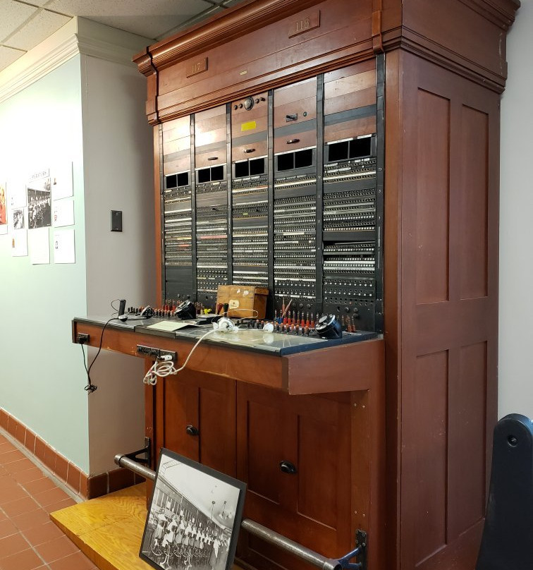 Chapman Historical Museum景点图片