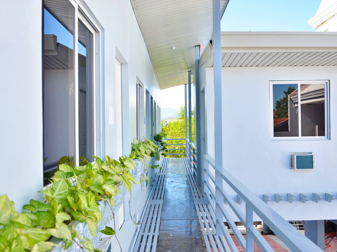 Grand Peninsula Suites主图