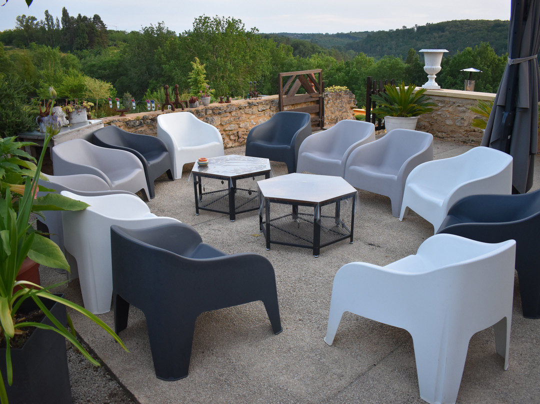 Le Petit Bonheur主图