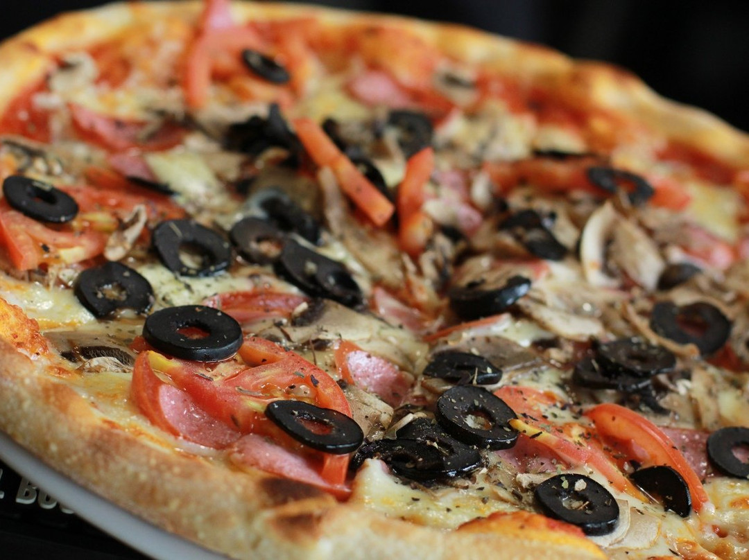 Grill Pizza Station