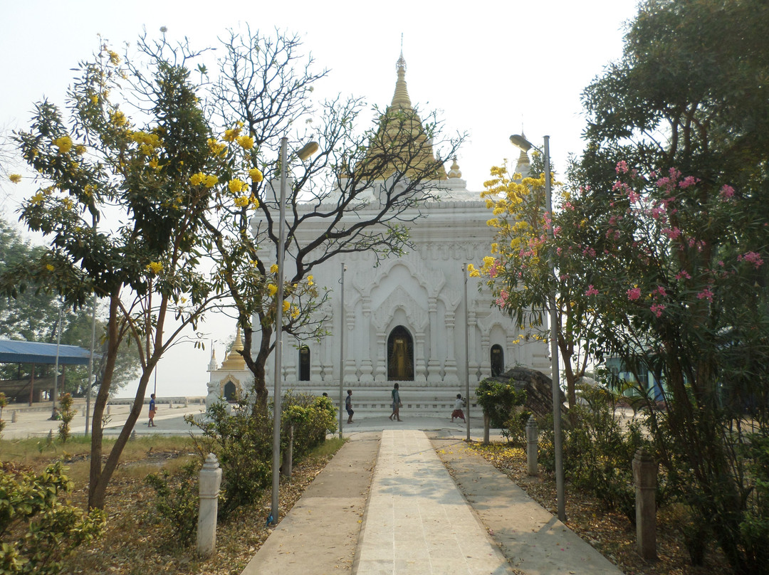 Sat Taw Yar Pagode-敏贡古城必去景点