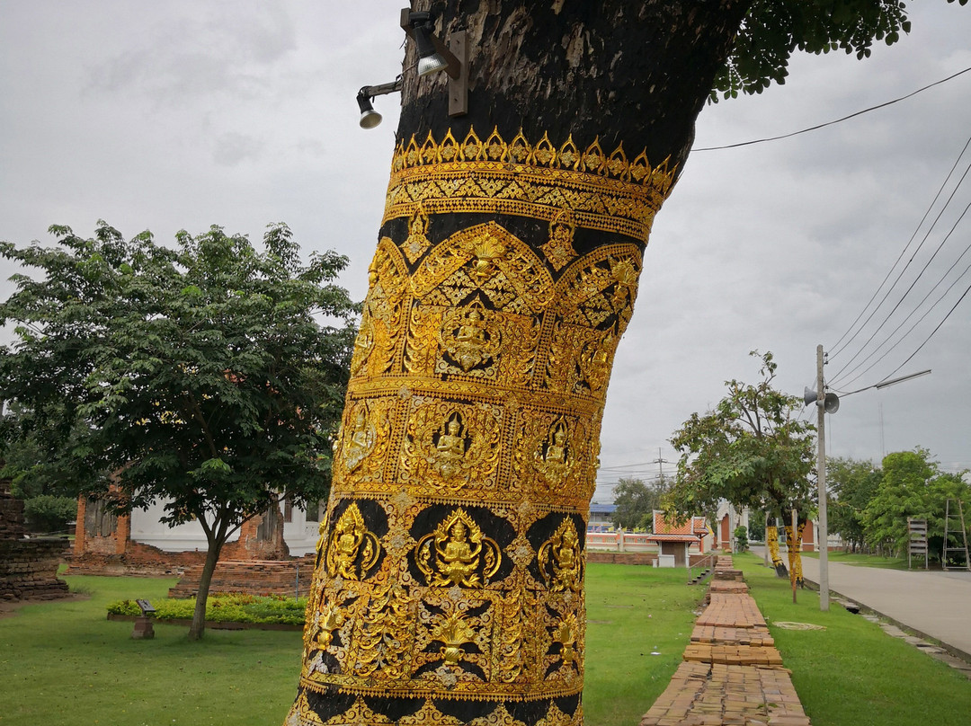 Chula Mani Temple景点图片