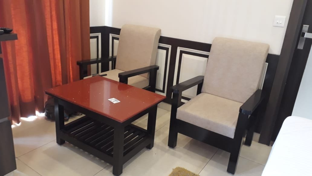 The Royal Orbit主图