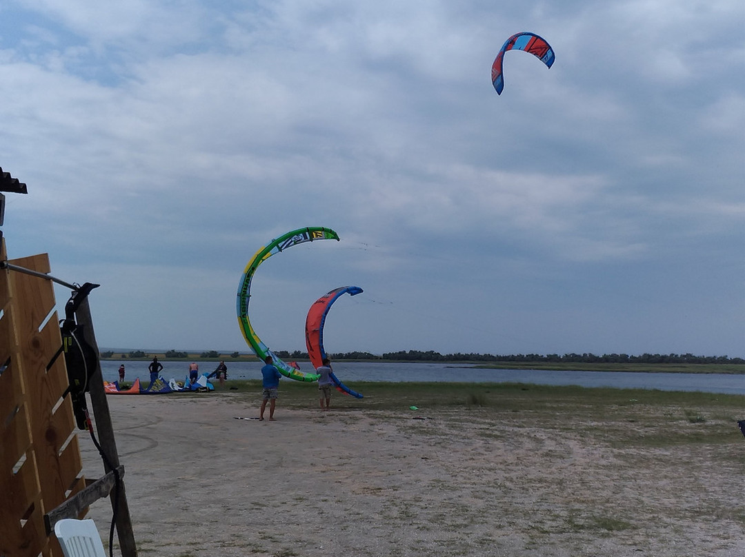 Kite Surfing School Tochka Otriva景点图片