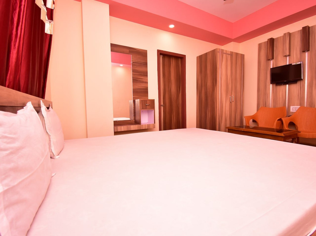 Pioneer Residency主图