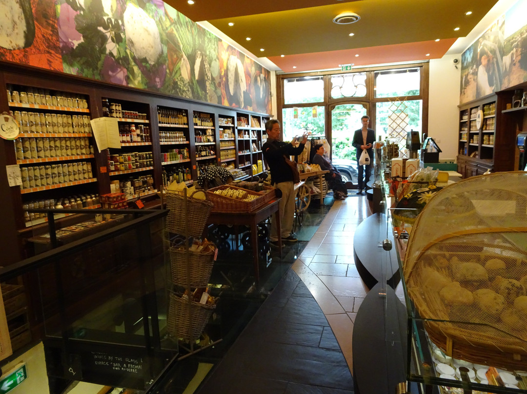 Cheese Shop Alain Hess景点图片