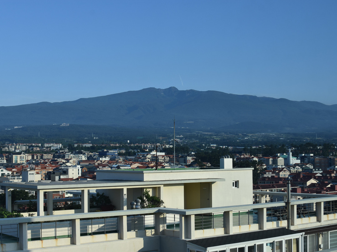 Ramada Jeju City Hall主图