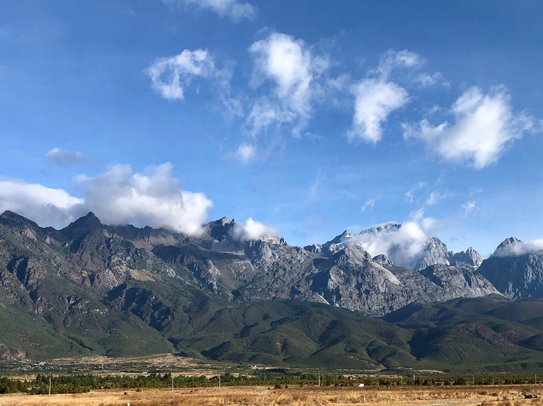 玉龙雪山景点图片