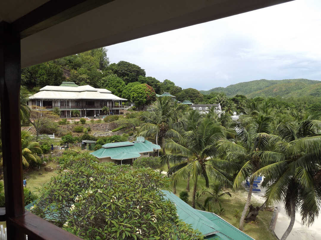 拉奇佩尔酒店主图