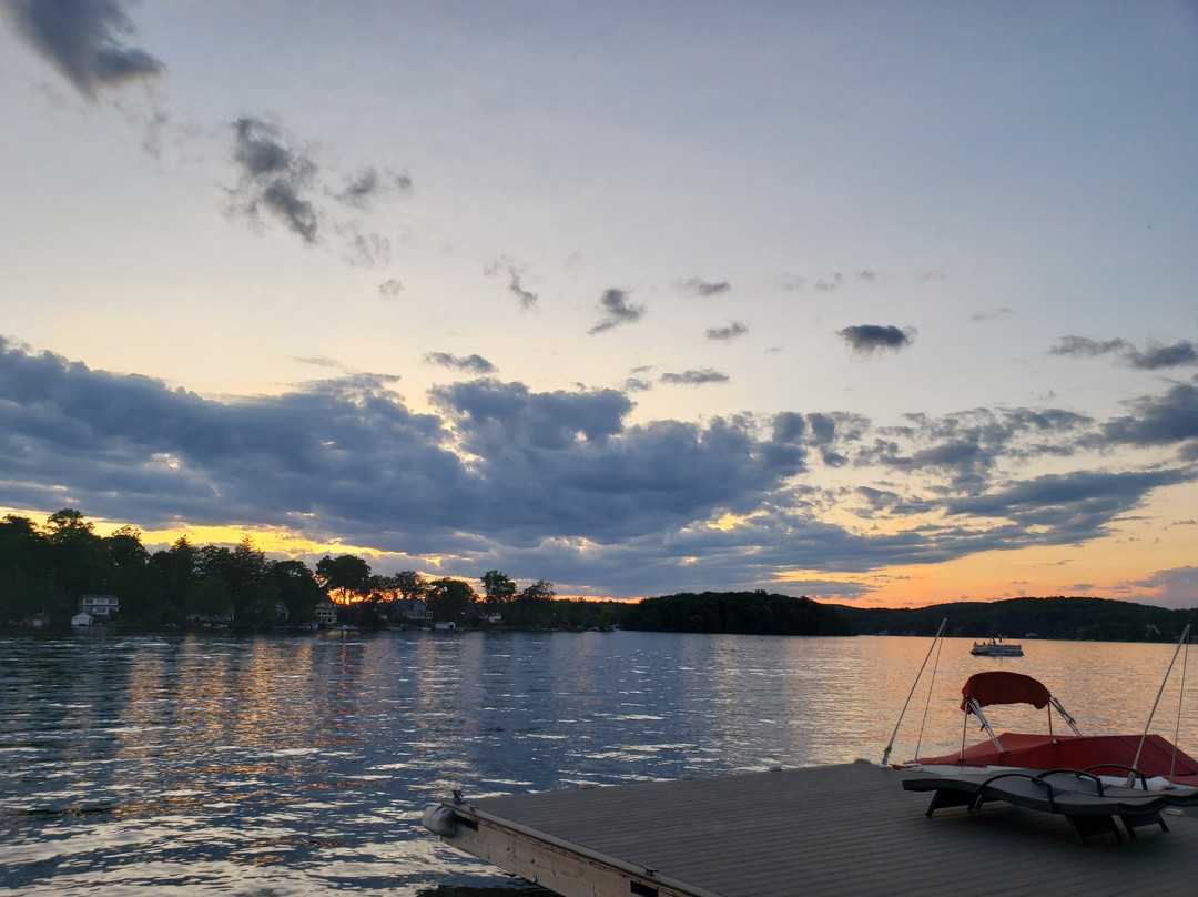 Mahopac Lake景点图片