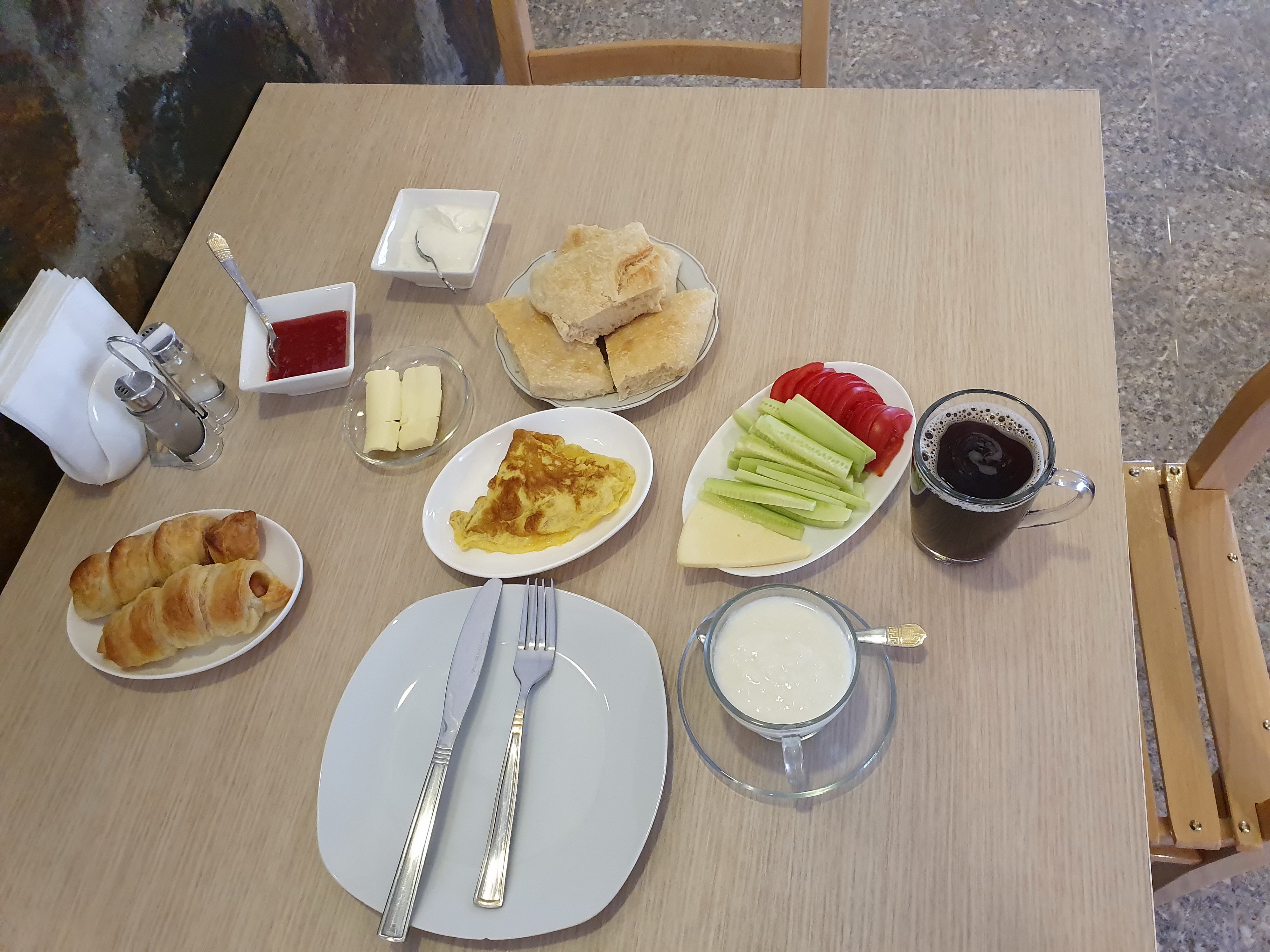 Hotel Mestia Plaza-餐饮