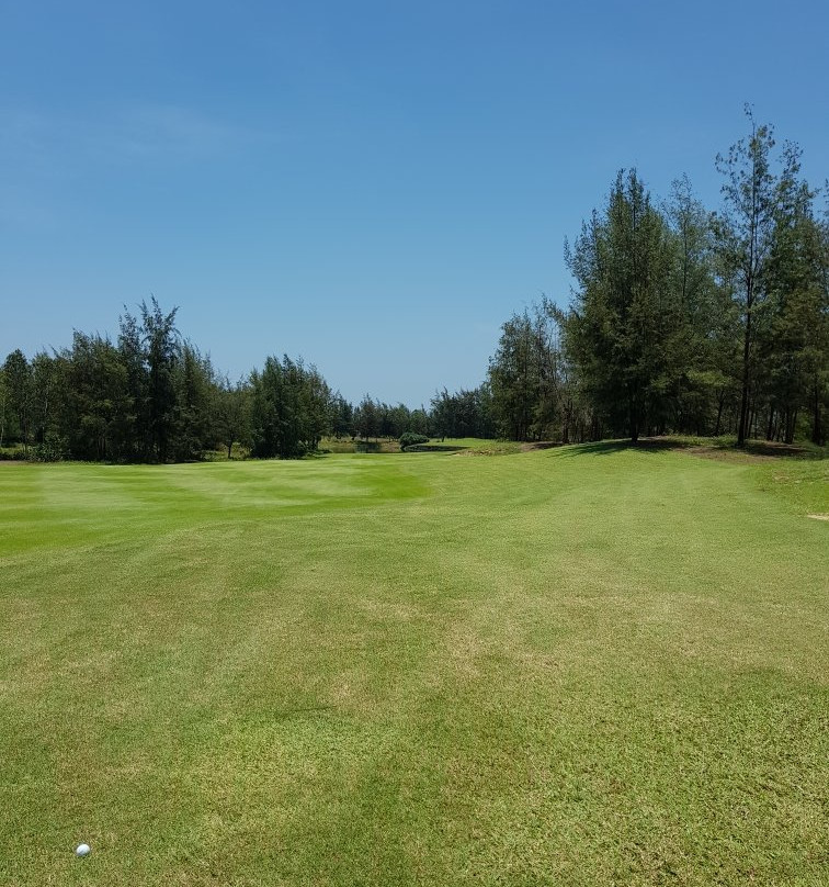 蒙哥马利海湾球场-岘港必去景点