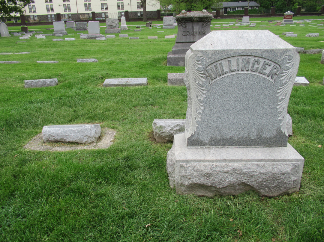 Crown Hill Cemetery景点图片