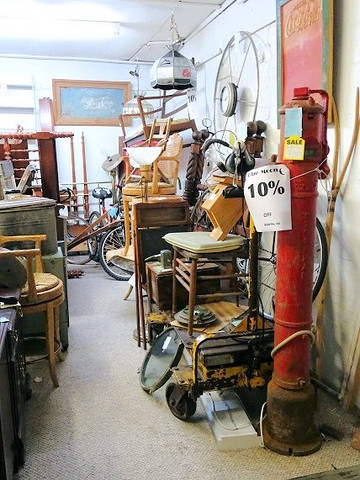 Blue Moon Antique Mall-彭萨科拉必去景点