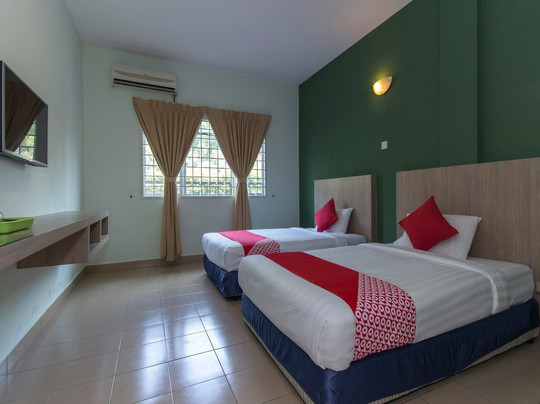 OYO 542 S2 Hotel主图