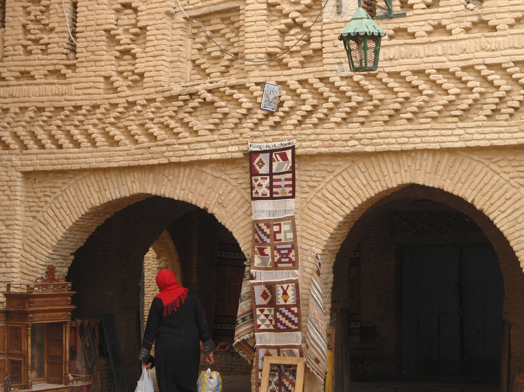 Le Vieux Quartier de Ouled el Hadef (Medina)-吐泽尔必去景点