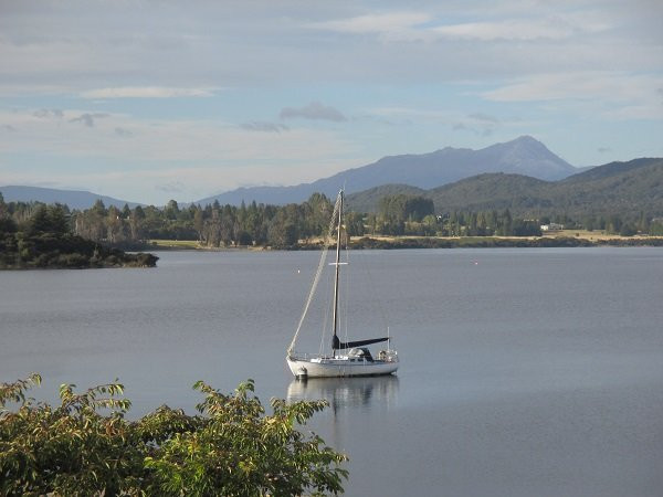 湖滨汽车旅馆公寓主图