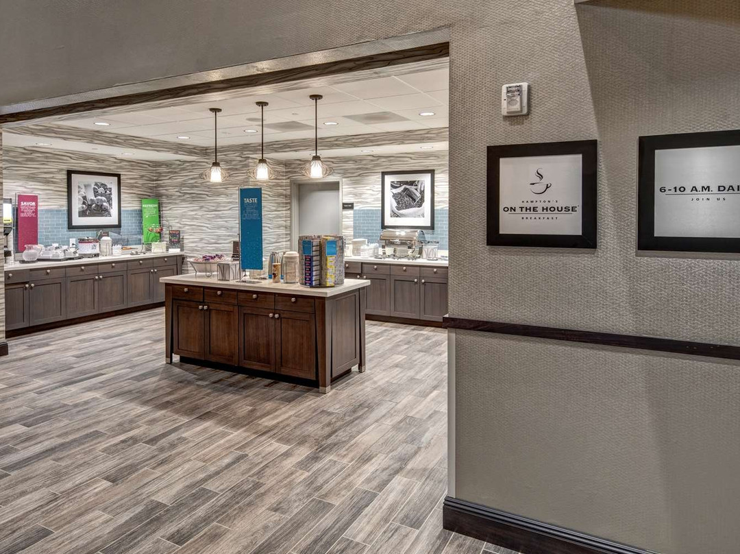 Hampton Inn & Suites Nashville/Goodlettsville主图