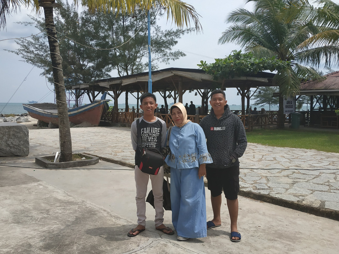 Tongaci Beach-Sungailiat必去景点